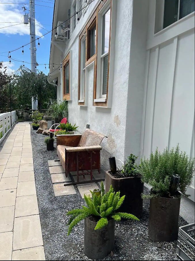 Outdoor Seating