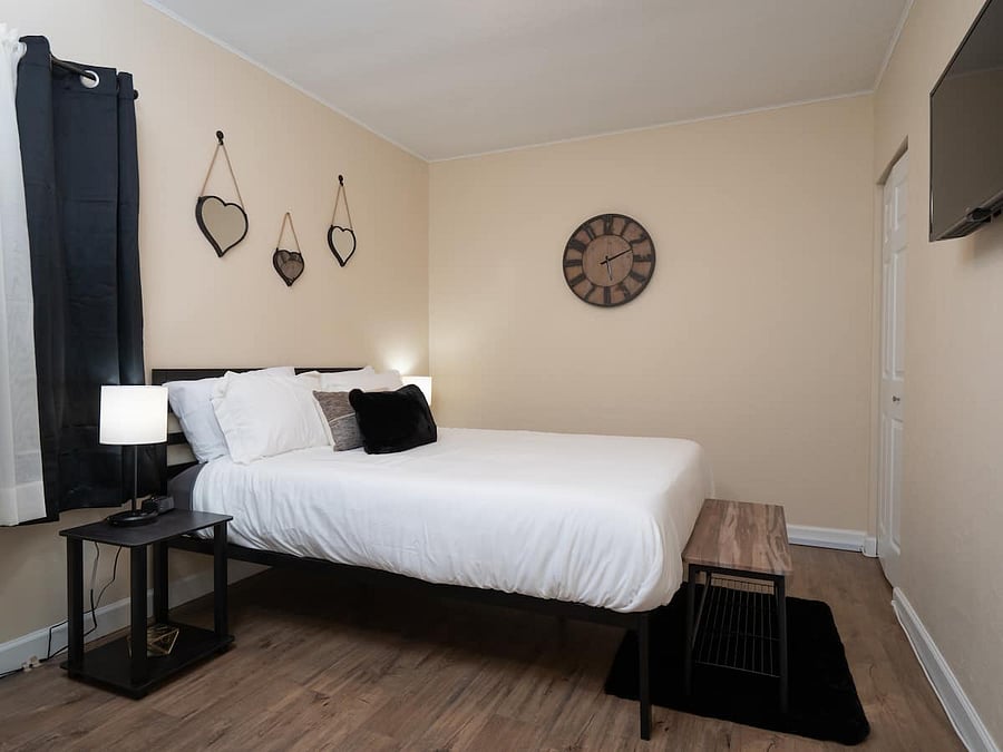 Furnished Finder property 755051_1 photo 9