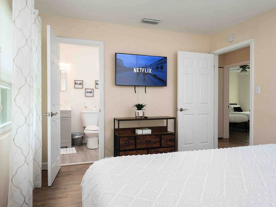 Furnished Finder property 755051_1 photo 11