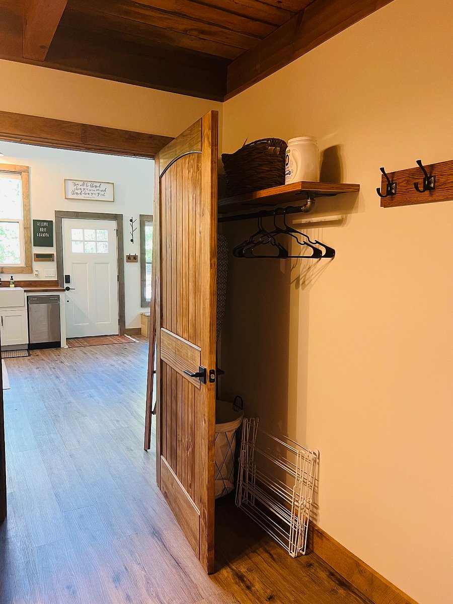Furnished Finder property 755068_1 photo 22