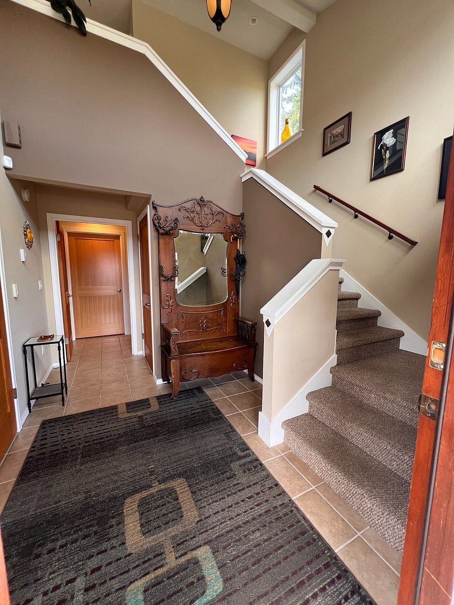 Entry Way