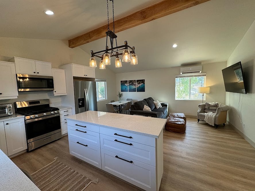 Furnished Finder property 755101_1 photo 13