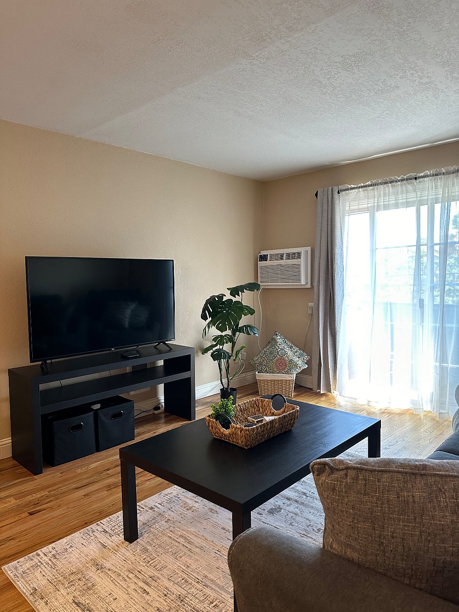 Furnished Finder property 755165_1 photo 3