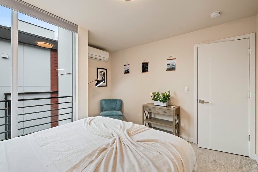 Furnished Finder property 755233_1 photo 15