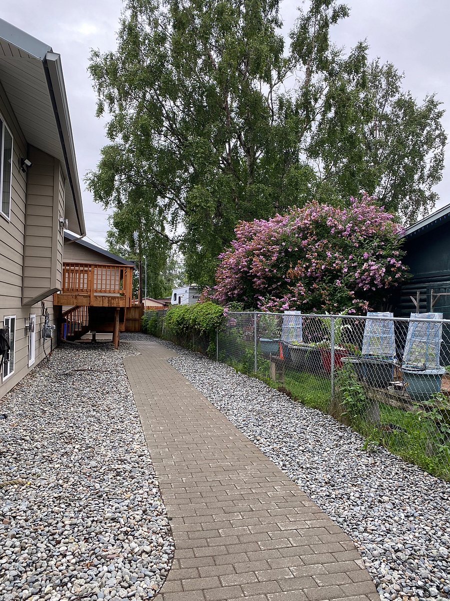 Side yard