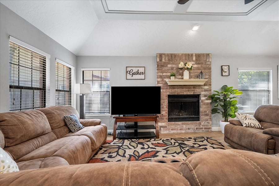 Furnished Finder property 755294_1 photo 3