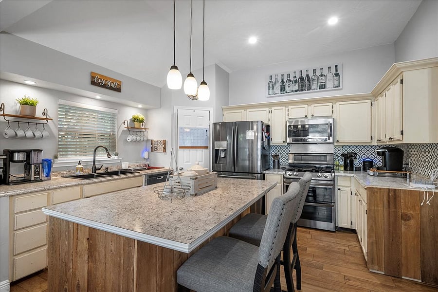 Furnished Finder property 755294_1 photo 8