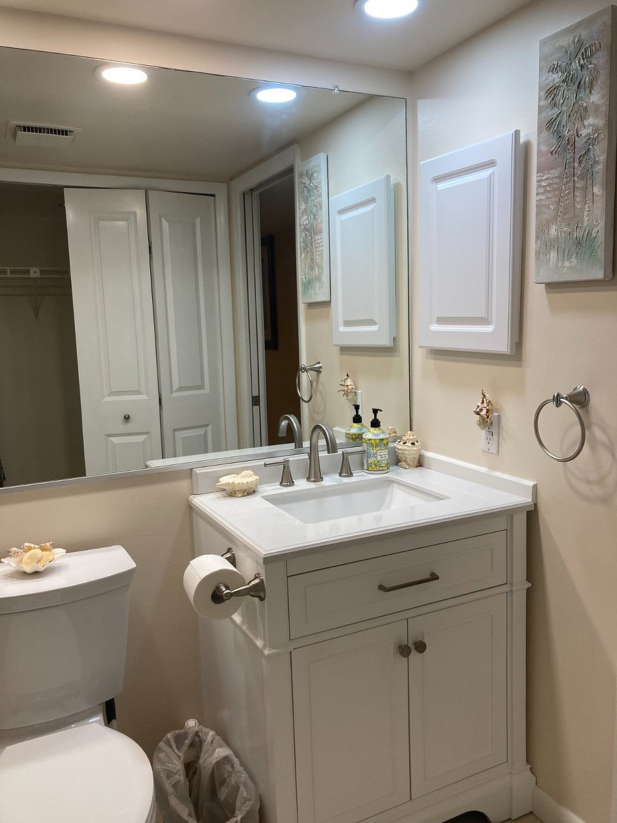 2ND BATHROOM