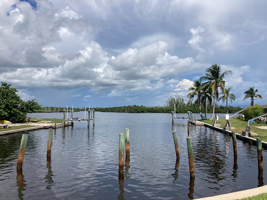 LEMON BAY