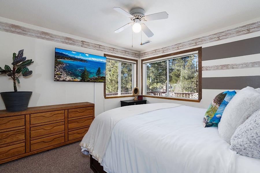 Second bedroom with a king bed and great outdoor view.