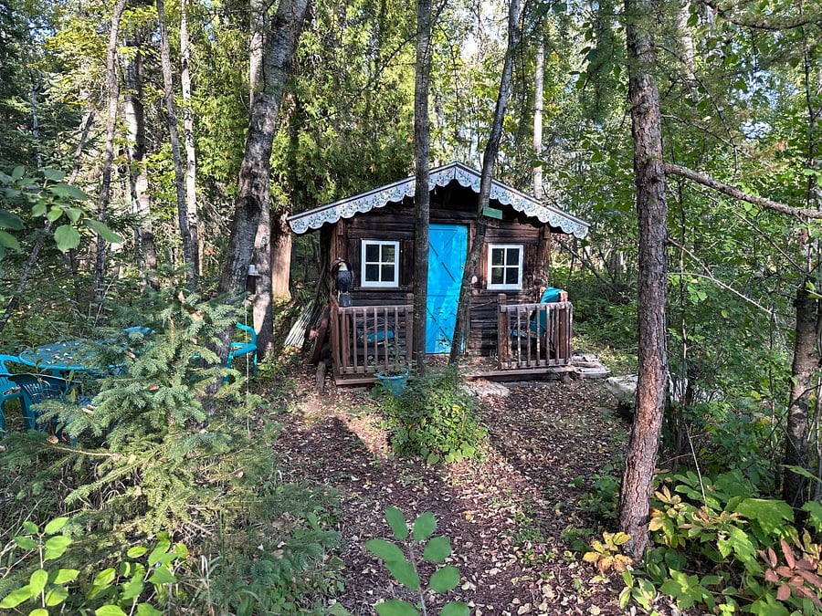 One room cabin to enjoy