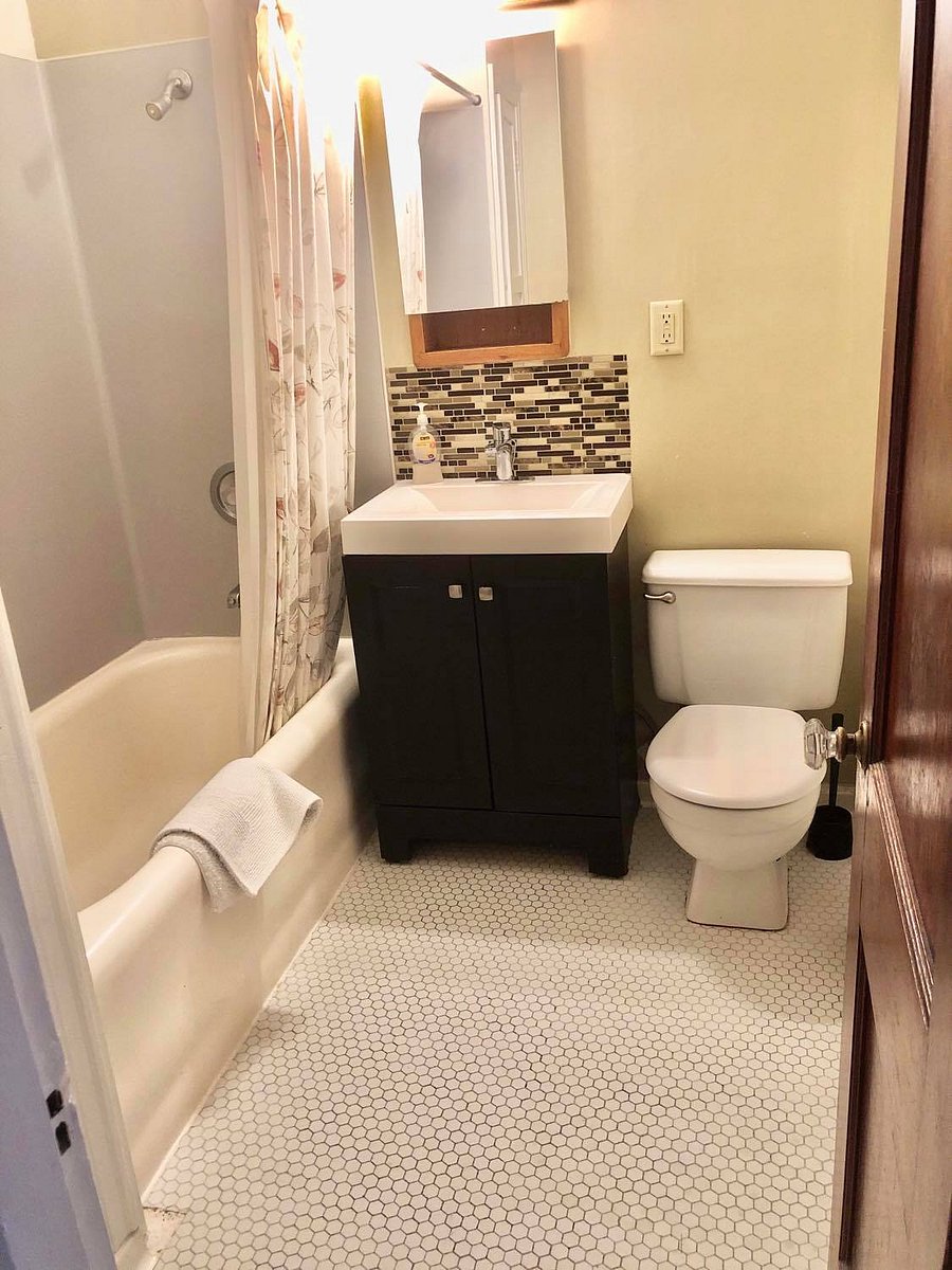 Furnished Finder property 755701_22 photo 3
