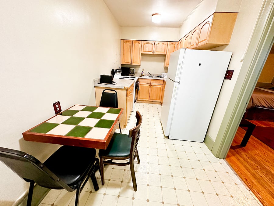Furnished Finder property 755701_33 photo 6