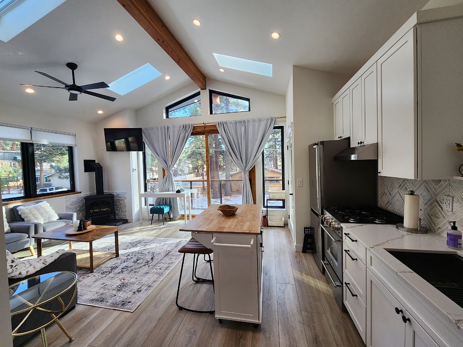 Furnished Finder property 755737_1 photo 3