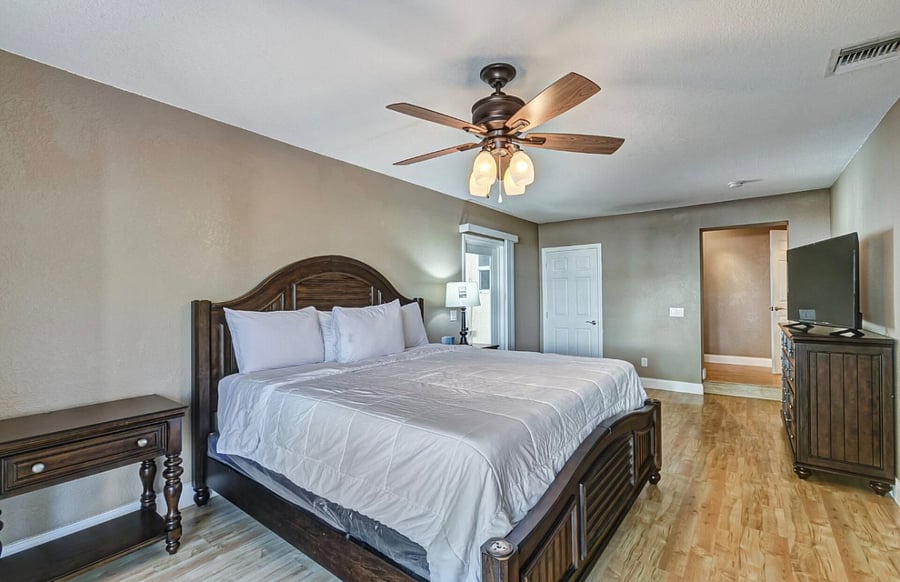 Furnished Finder property 755808_1 photo 4