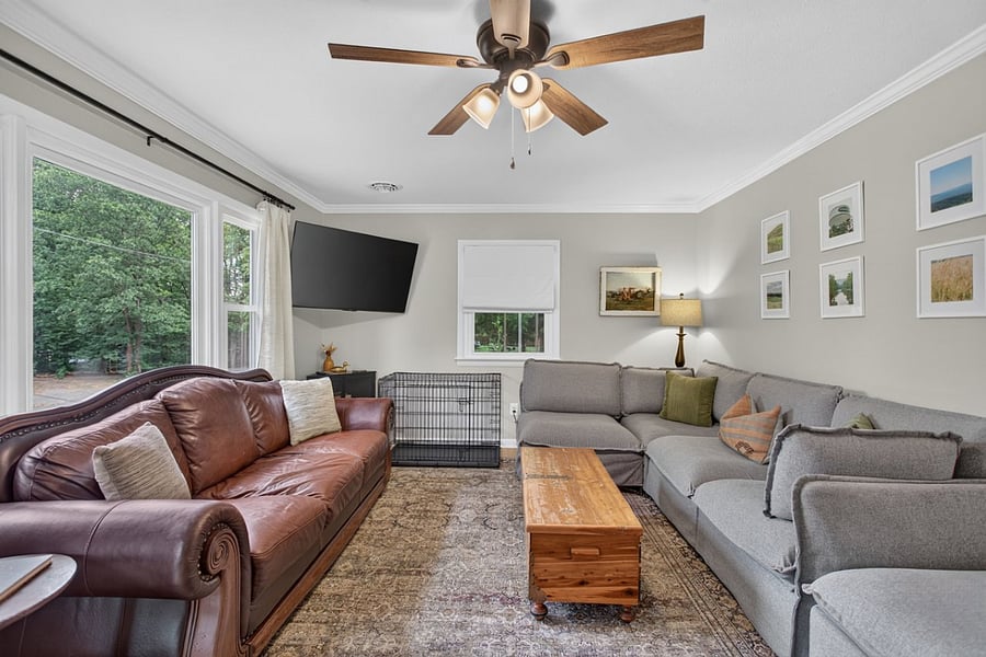 Spacious main living room with plenty of room to relax after a long shift or enjoy an extended stay with family or coworkers.