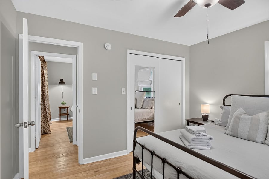 Comfortable private bedroom with room to unpack and truly settle in during a 3090+ day assignment. The primary bedroom includes a spacious closet and a dresser. 