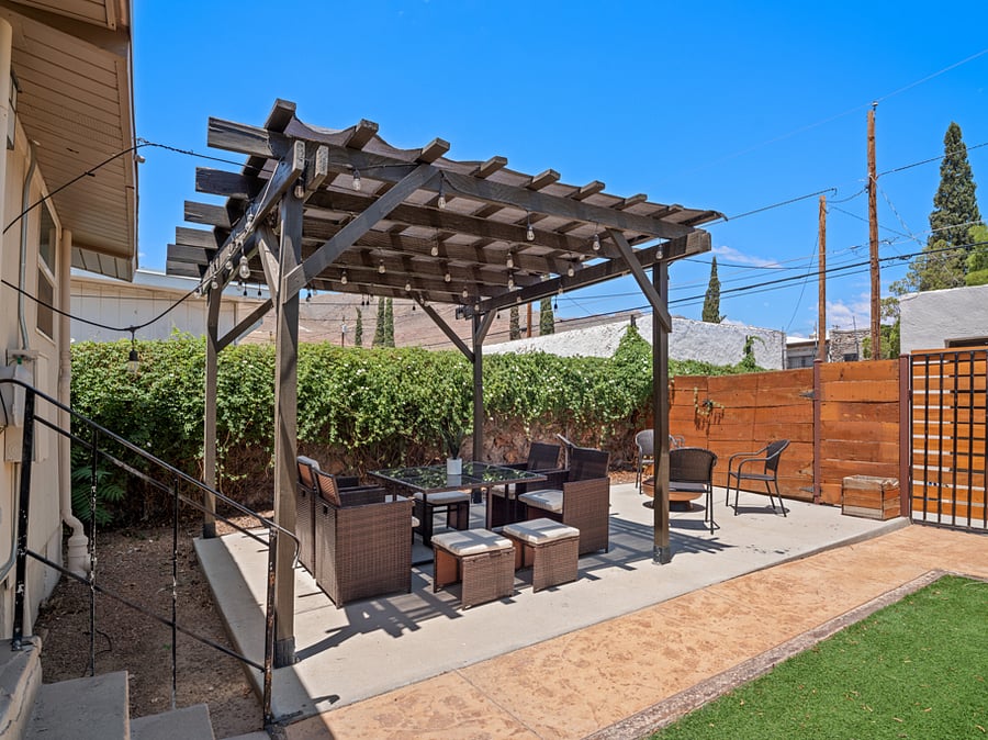 Furnished Finder property 755926_1 photo 18