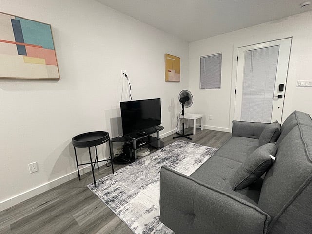 Furnished Finder property 756015_1 photo 8