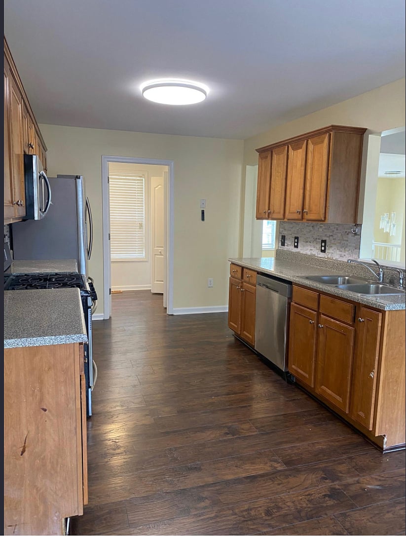 Furnished Finder property 756059_1 photo 18