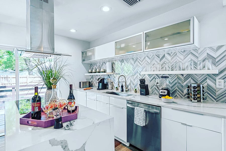Kitchen with all the fixings 