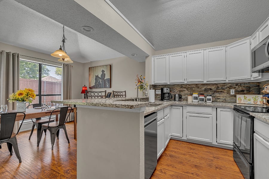 Furnished Finder property 756079_1 photo 11