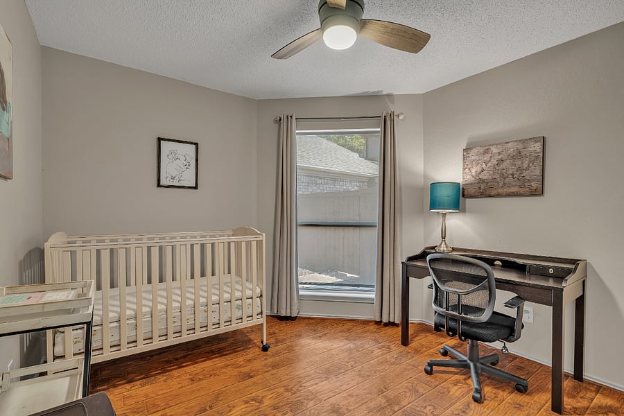 Option 3: The third bedroom has three configurations:
1. Twin bed, with desk and chair.
2. Full-size baby bed, with desk and chair
3. An office setup without beds
