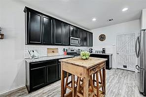 Furnished Finder property 756159_1 photo 8