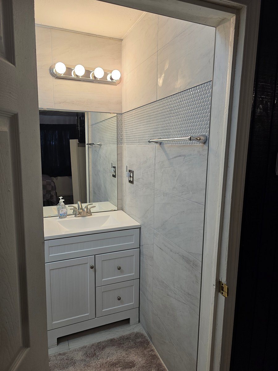 Furnished Finder property 756167_1 photo 3