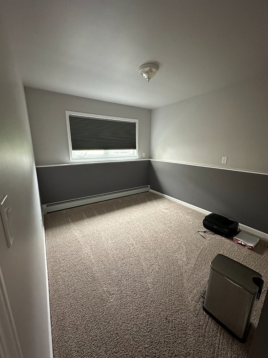 Bedroom 3 (Queen being delivered)
