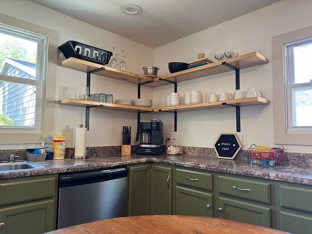 Furnished Finder property 756334_1 photo 7