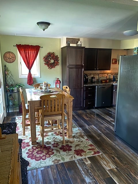Furnished Finder property 756403_1 photo 4