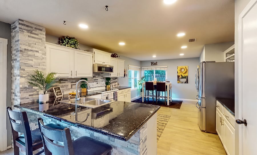 Furnished Finder property 756460_1 photo 3