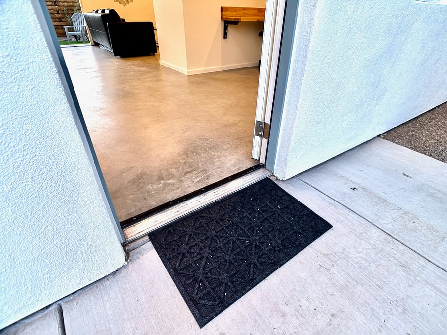 Front door entry with no steps.