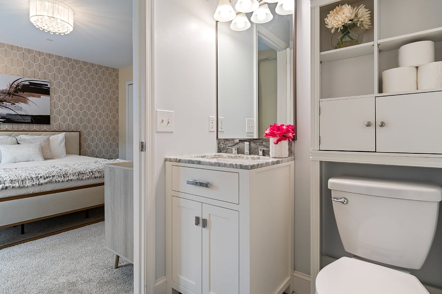 Full updated bathroom in 2nd bedroom.