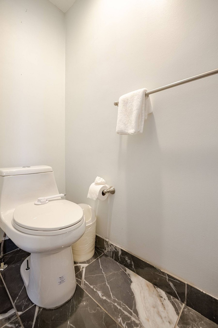 Furnished Finder property 756775_1 photo 16