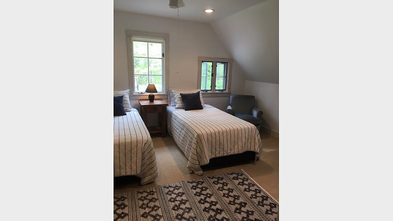 2nd bedroom - NOTE - this is now a queen bed - waiting on new pictures