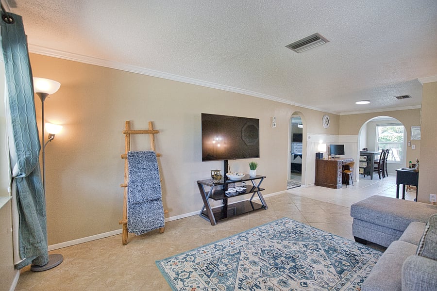 Furnished Finder property 757002_1 photo 6