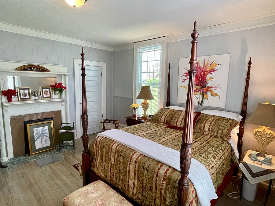 Back Bedroom