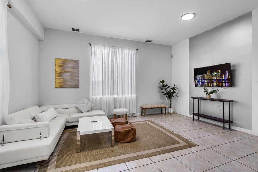 Furnished Finder property 757156_1 photo 9