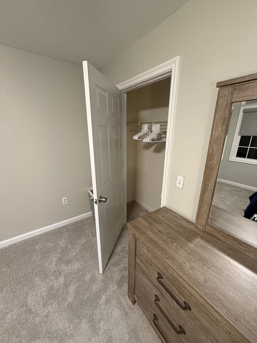Furnished Finder property 757163_1 photo 13