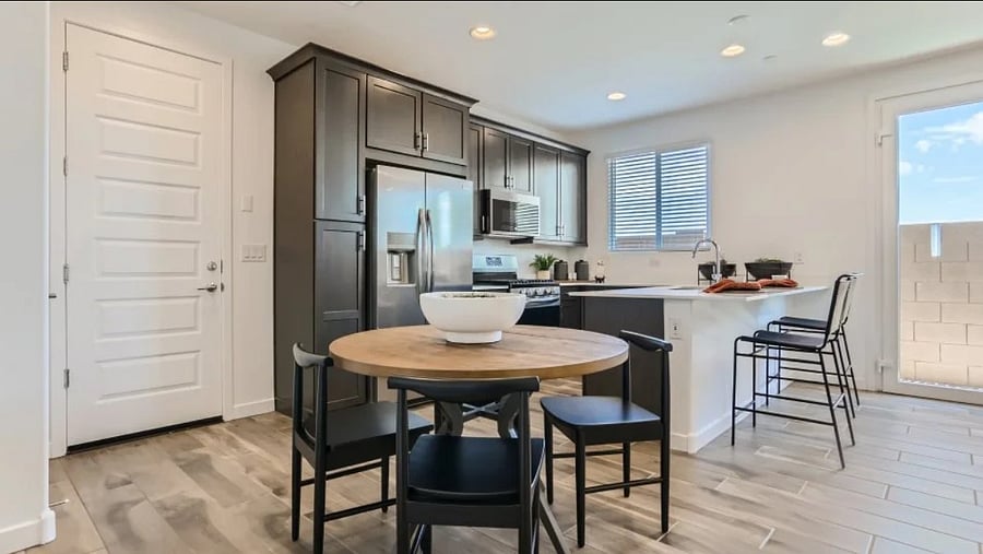 Furnished Finder property 757185_1 photo 1