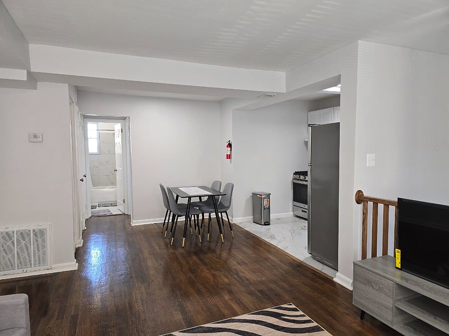 Furnished Finder property 757450_2 photo 3