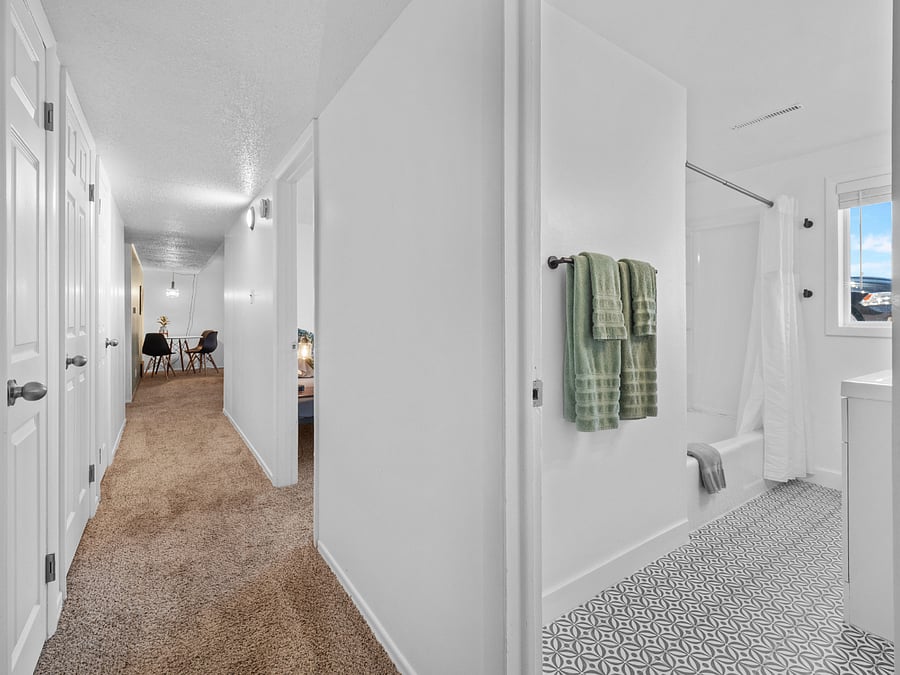 Furnished Finder property 757500_1 photo 12