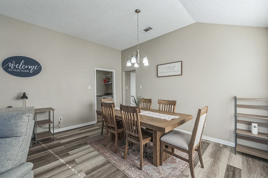 Furnished Finder property 757600_1 photo 14