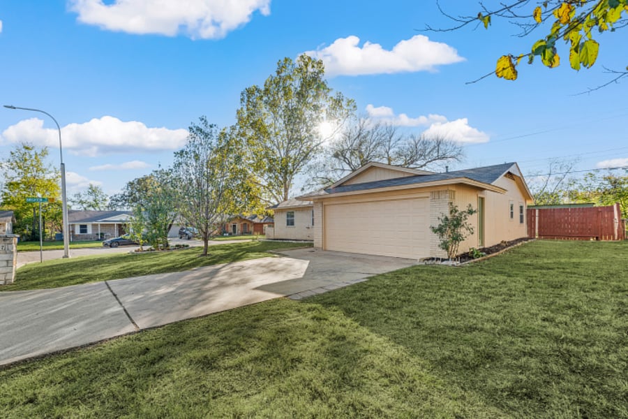 Furnished Finder property 757625_1 photo 18