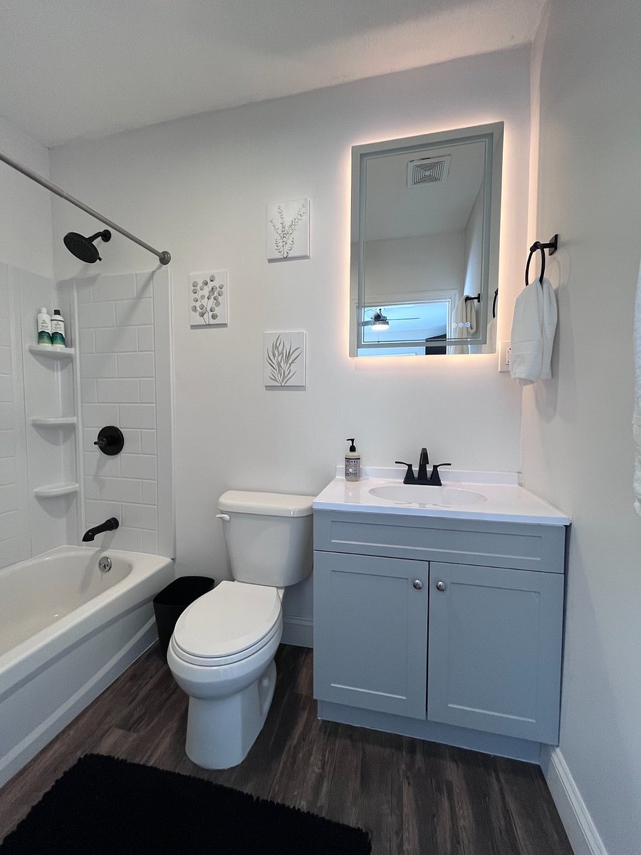 Updated main bathroom with smart mirror light