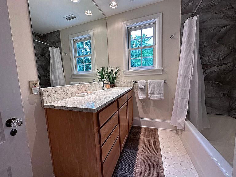 Furnished Finder property 757946_1 photo 18