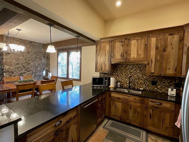 Furnished Finder property 758023_1 photo 8