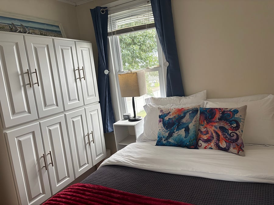 Bedroom 3 - Full size bed